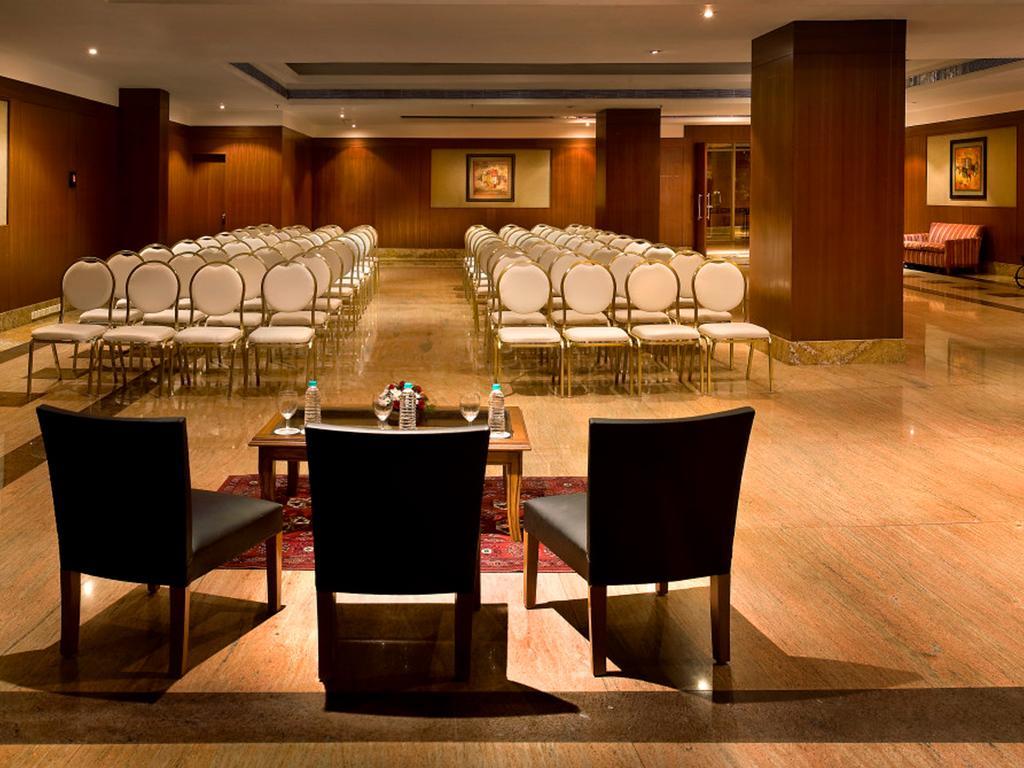 The Lalit Mumbai Hotel Kültér fotó The Royal